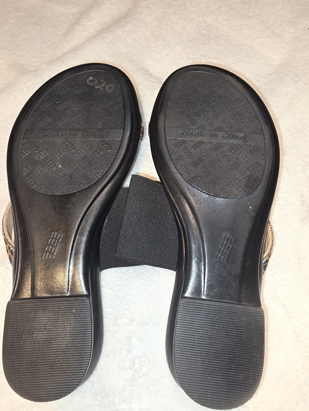 Toscanella, Black Slide Sandals with Leopard Accent With Rhinestones- Size 7 - Picture 4 of 4